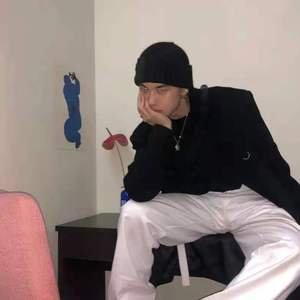 有黄有粗美女视频
